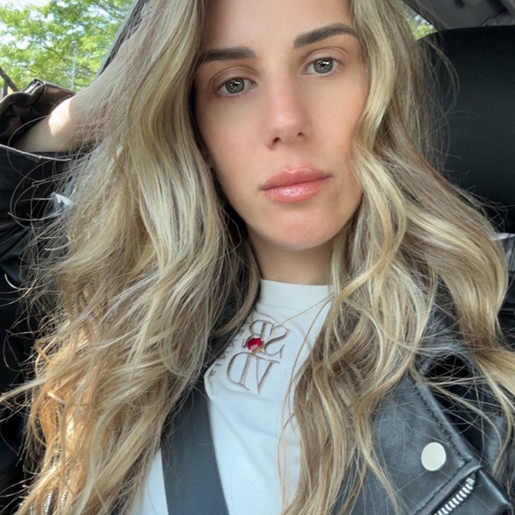 Meet your Posher, Adelaide - Picture 4 of 7